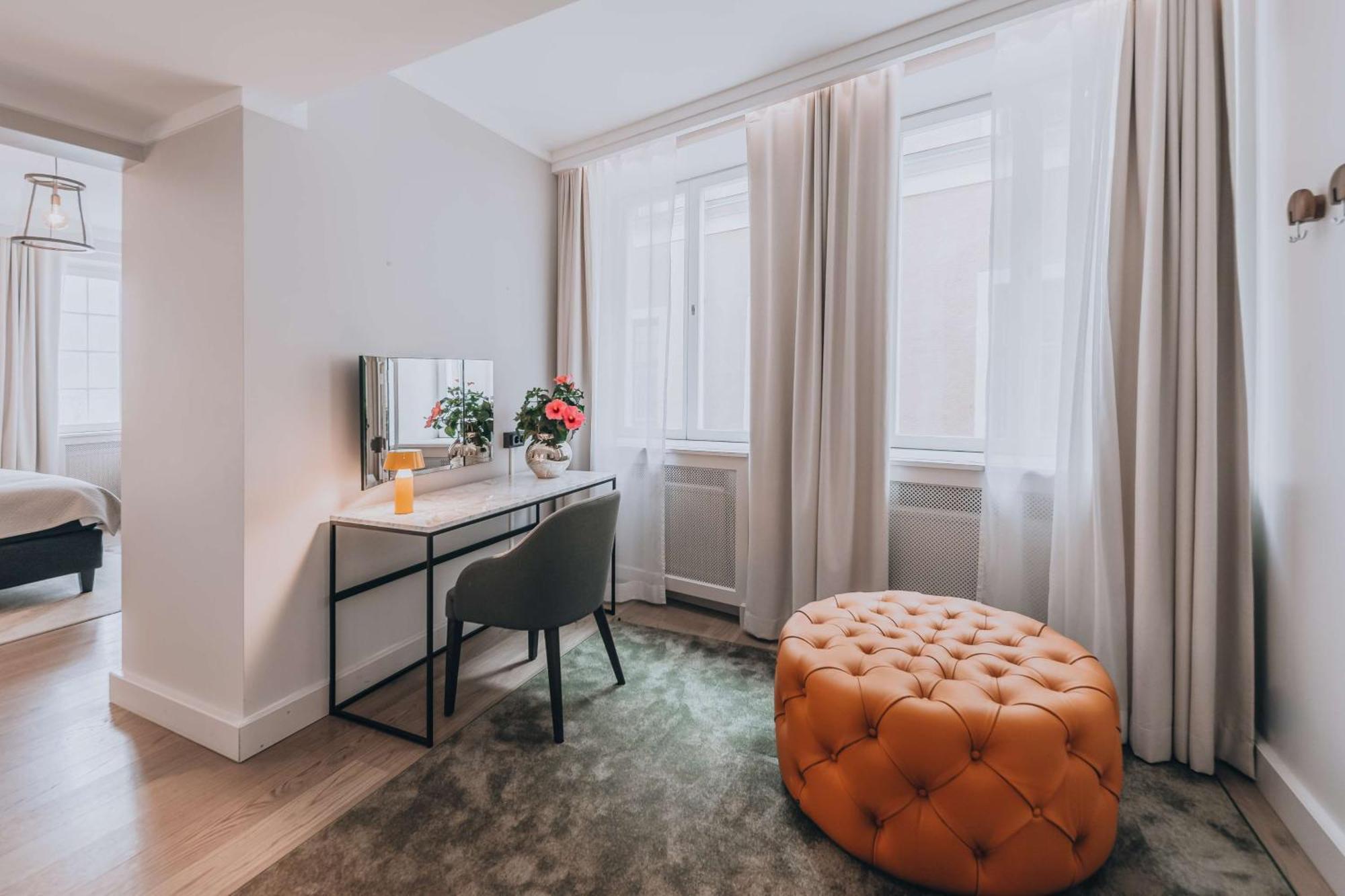 Hoeksuite met Uitzicht op Zee